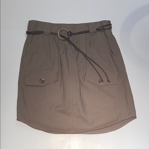 Brunello Cucinelli Dresses & Skirts - Brunello Cucinelli Taupe Skirt with Pockets